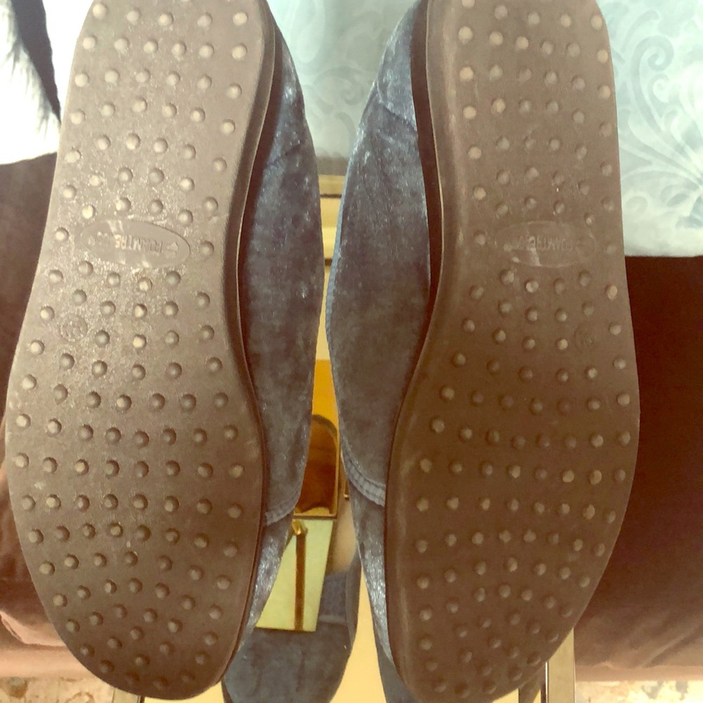 Nwt Foamtreads Sz 9.5 Silppers With Foam Inside! View 3